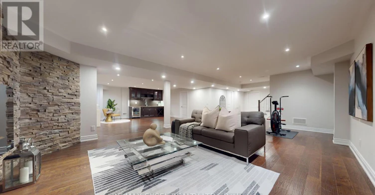 215 Coon's Road, Richmond Hill, ON, L4E 4R3 - 43