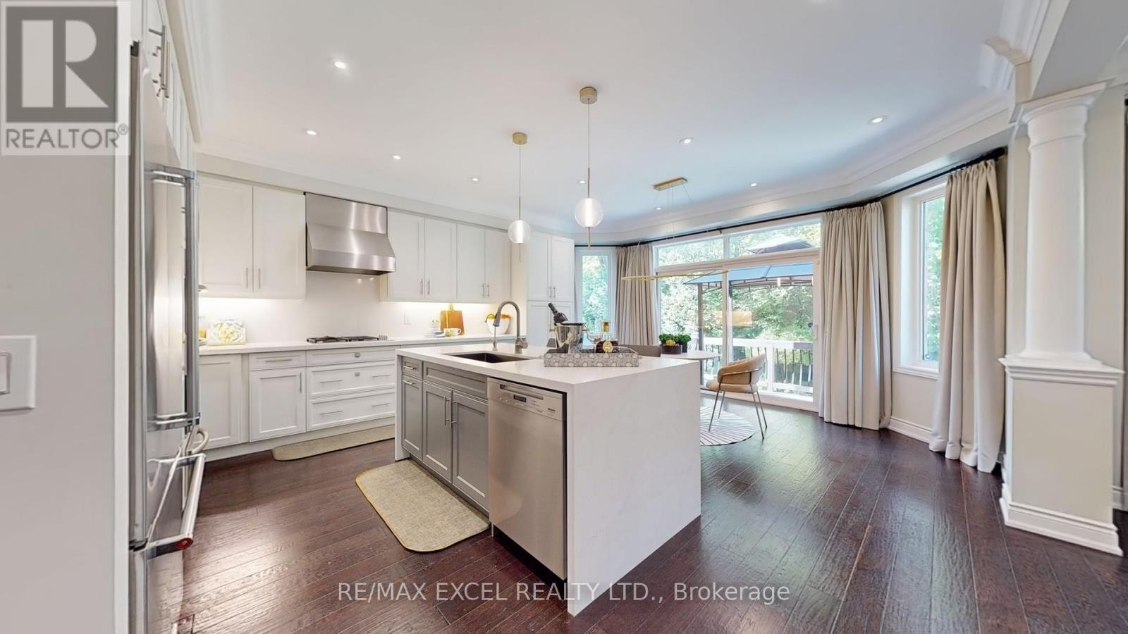 215 Coon's Road, Richmond Hill, ON, L4E 4R3 - 11