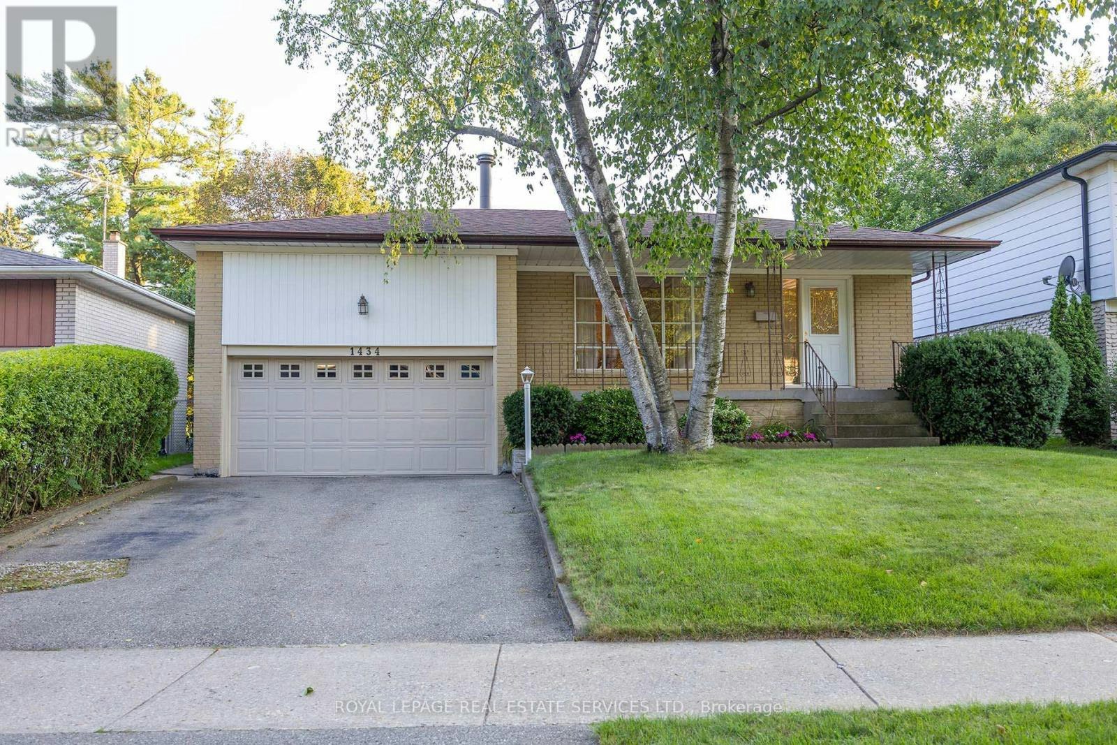 1434 Leda Avenue, Mississauga, ON, L5G 4B7