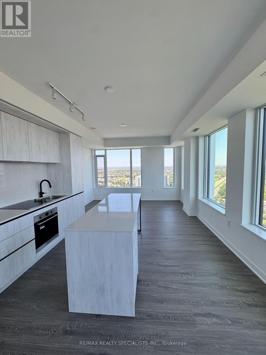 2410-2495 Eglinton Avenue W, Mississauga, ON, L5W 2T2 - 2