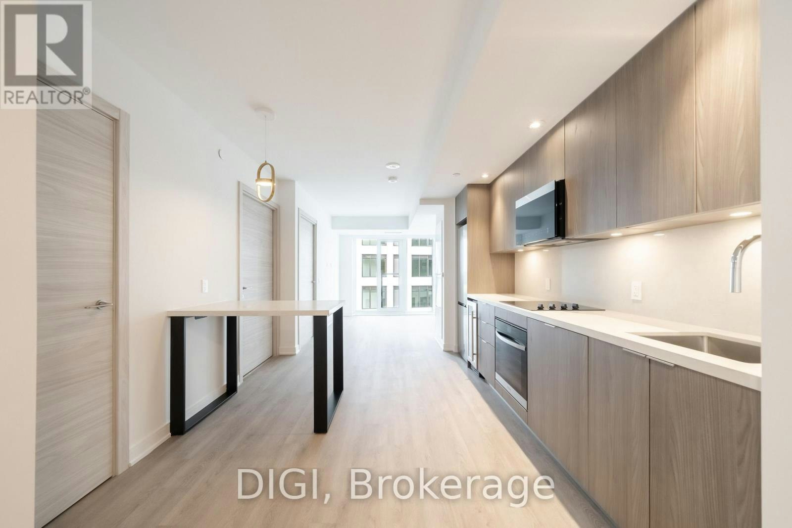 E725-485 Perth Avenue, Toronto, ON, M6N 0B9 - 2