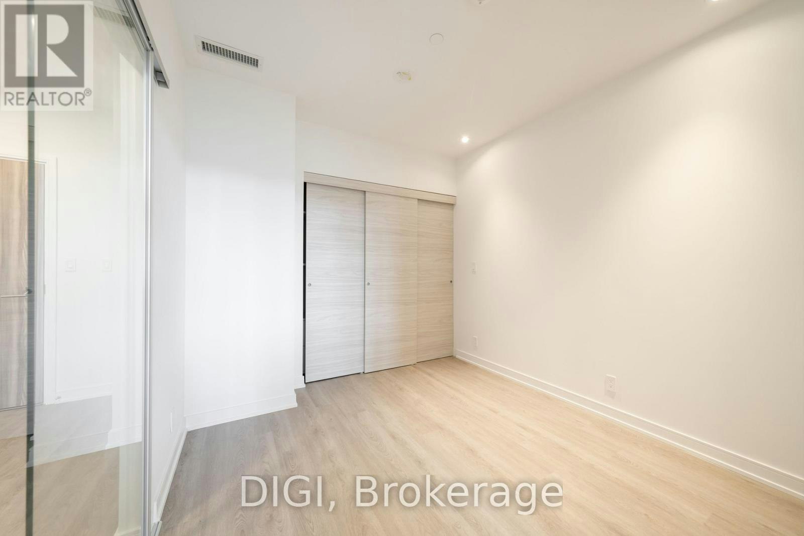 W320-485 Perth Avenue, Toronto, ON, M6N 0B9 - 20
