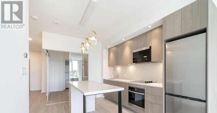 W320-485 Perth Avenue, Toronto, ON, M6N 0B9 - 6