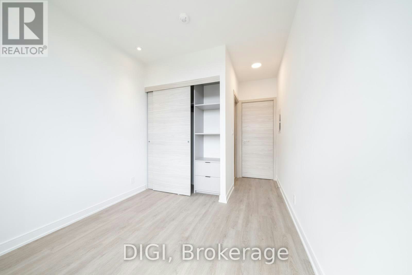 W320-485 Perth Avenue, Toronto, ON, M6N 0B9 - 15