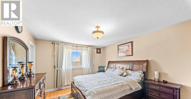 17 Calderstone Road, Brampton, ON, L6P 2A4 - 8