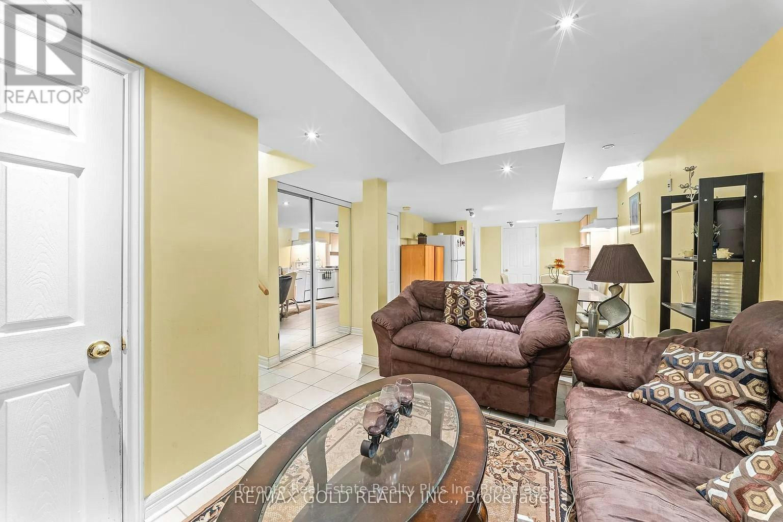 17 Calderstone Road, Brampton, ON, L6P 2A4 - 9