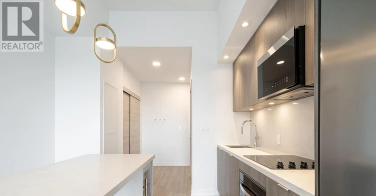 E438-485 Perth Avenue, Toronto, ON, M6N 0B9 - 7