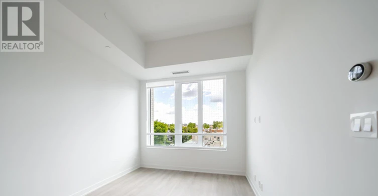 E438-485 Perth Avenue, Toronto, ON, M6N 0B9 - 14
