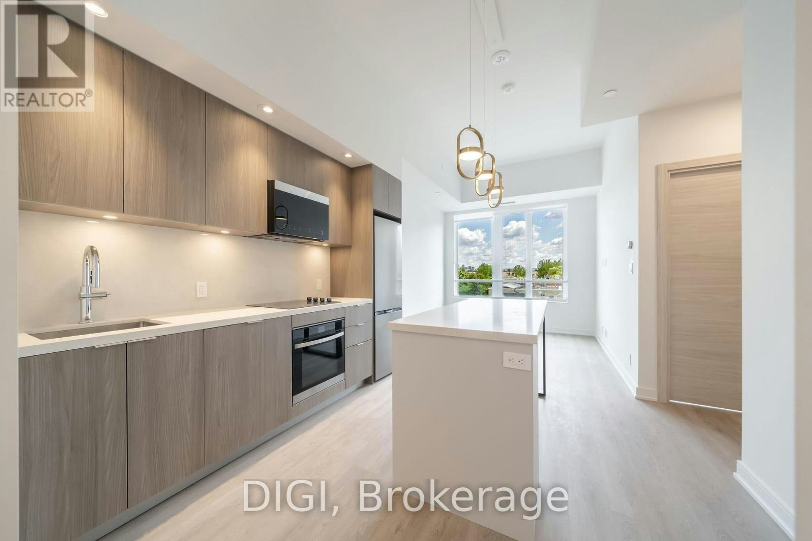 E438-485 Perth Avenue, Toronto, ON, M6N 0B9