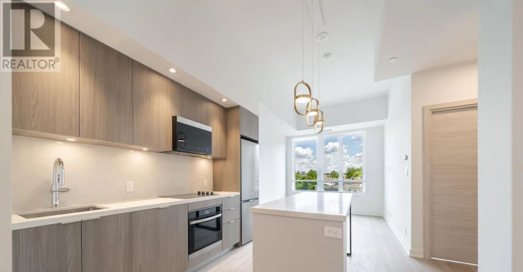 E438-485 Perth Avenue, Toronto, ON, M6N 0B9