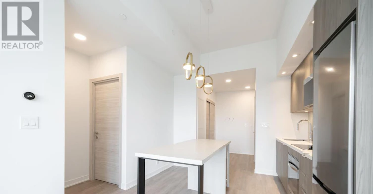 E438-485 Perth Avenue, Toronto, ON, M6N 0B9 - 6