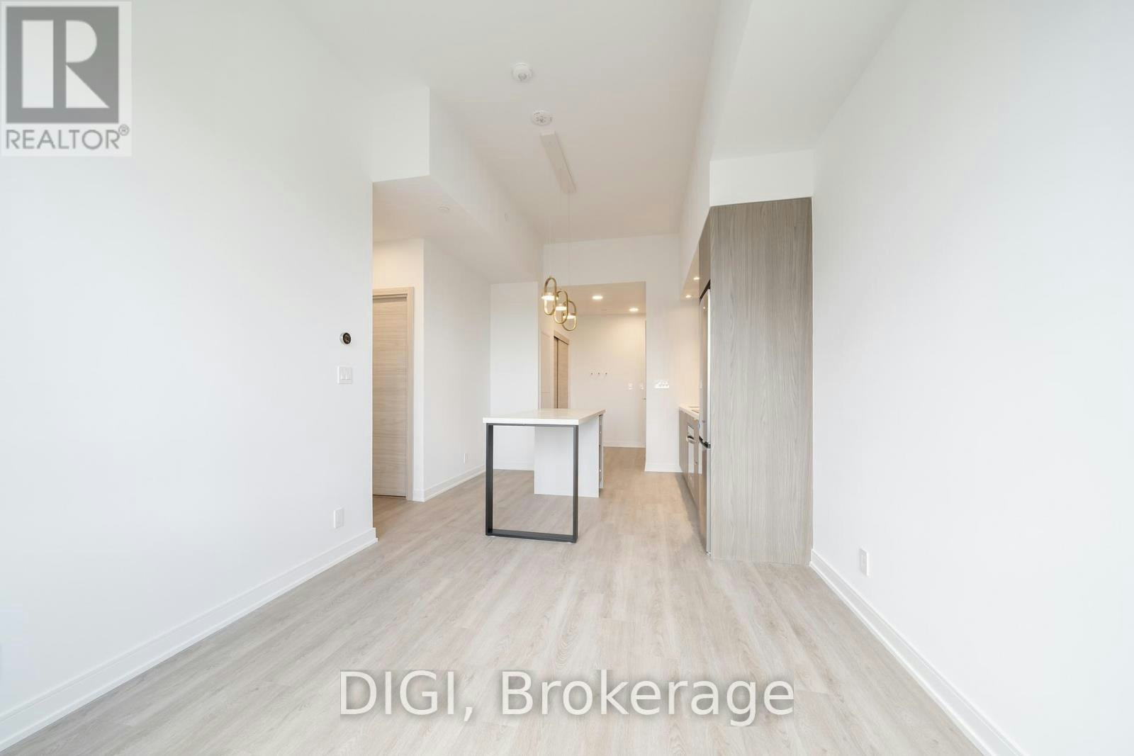 E438-485 Perth Avenue, Toronto, ON, M6N 0B9 - 4