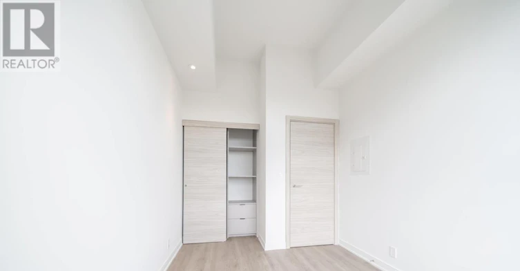 E438-485 Perth Avenue, Toronto, ON, M6N 0B9 - 11