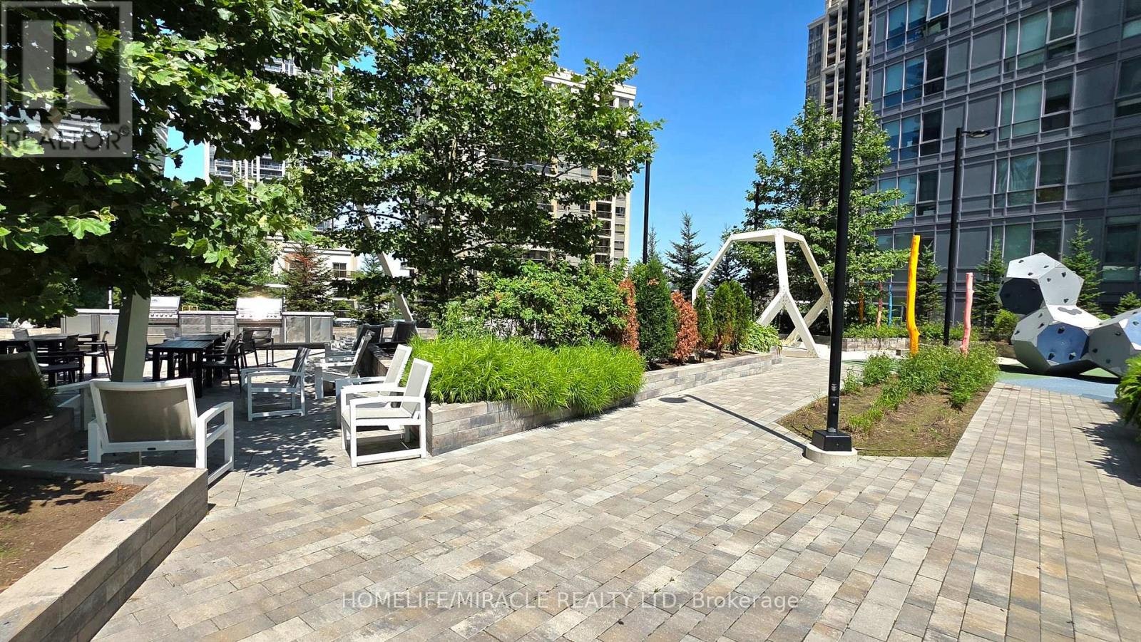 1704-4065 Confederation Parkway, Mississauga, ON, L5B 0L4 - 22