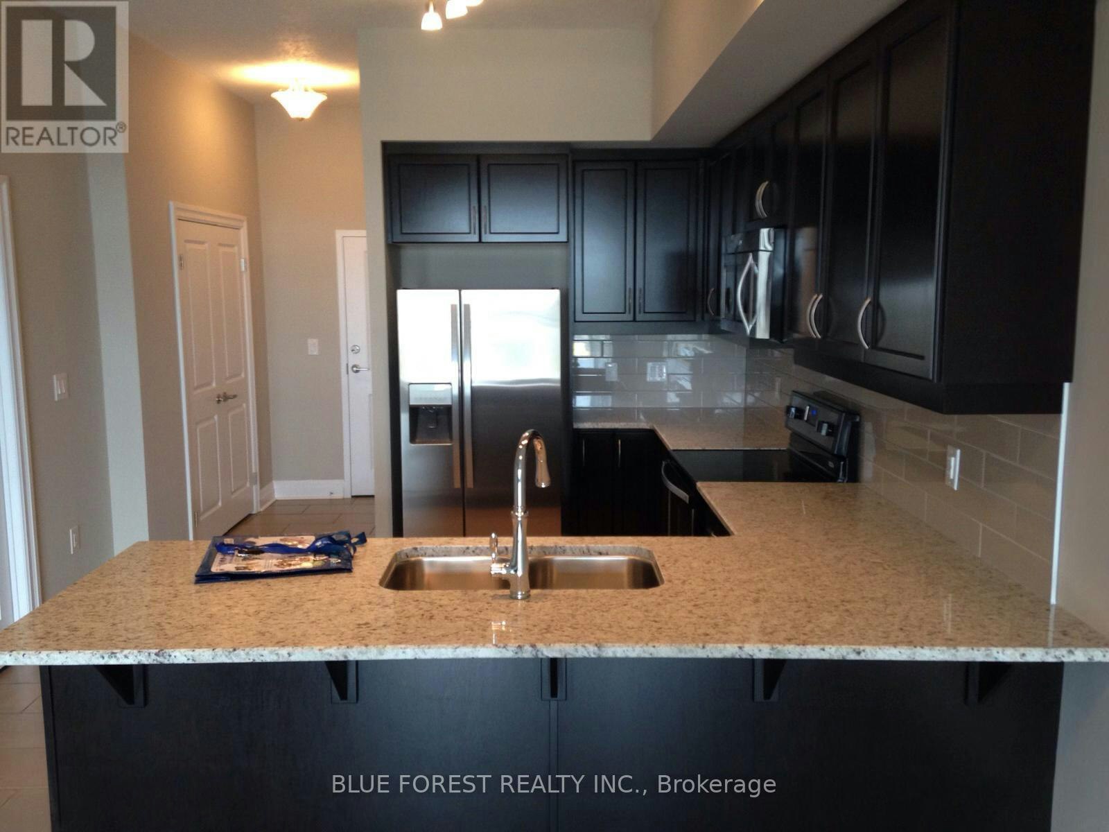 1208-240 Villagewalk Boulevard, London, ON, N6G 0P6 - 9