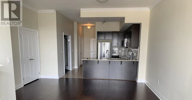 1208-240 Villagewalk Boulevard, London, ON, N6G 0P6 - 7