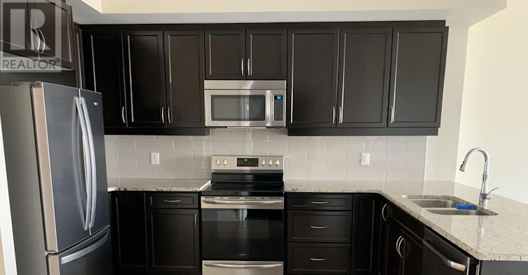 1208-240 Villagewalk Boulevard, London, ON, N6G 0P6 - 8