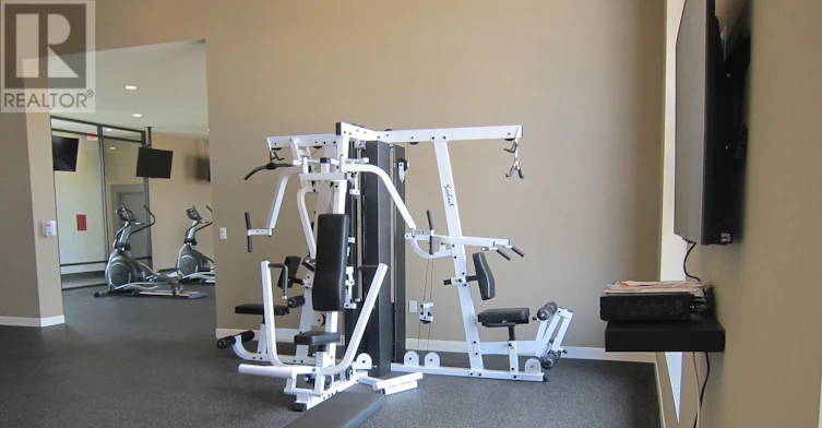 1208-240 Villagewalk Boulevard, London, ON, N6G 0P6 - 17