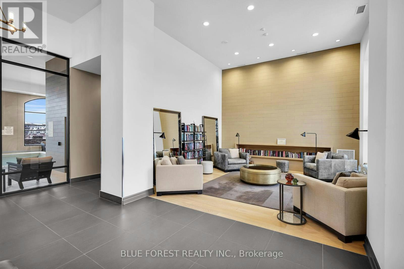 1208-240 Villagewalk Boulevard, London, ON, N6G 0P6 - 22