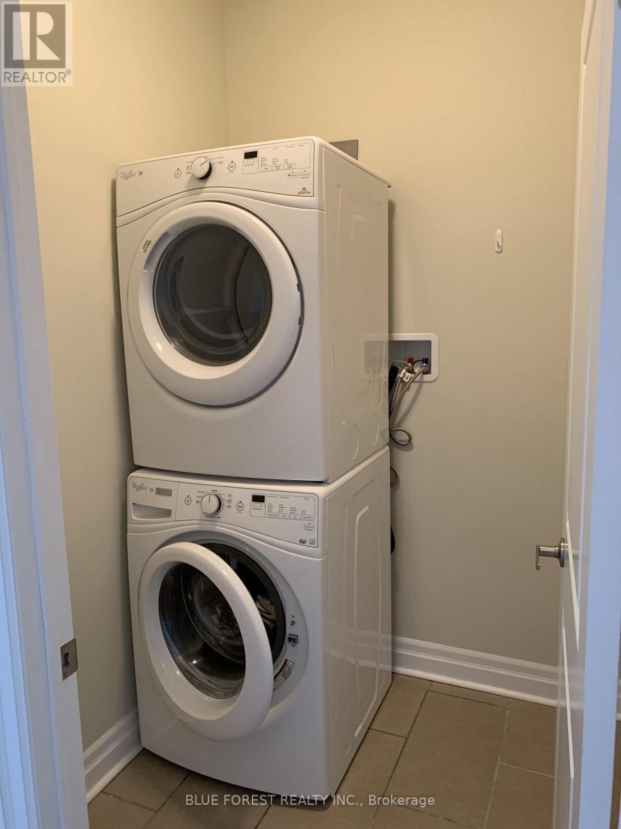 1208-240 Villagewalk Boulevard, London, ON, N6G 0P6 - 11