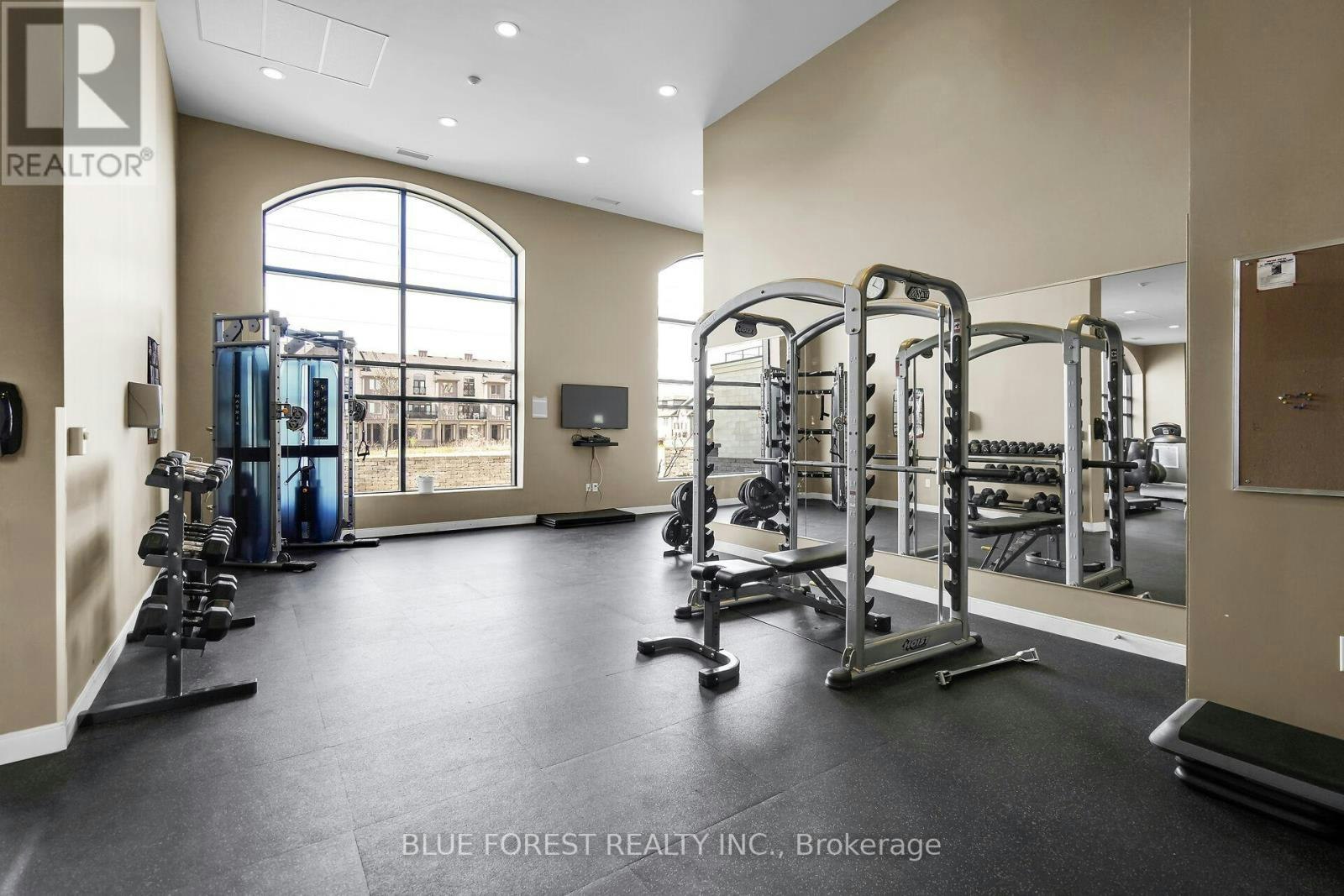 1208-240 Villagewalk Boulevard, London, ON, N6G 0P6 - 15