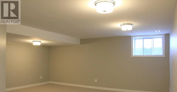 818 Clapham Terrace, Ottawa, ON, K2S 2N8 - 16