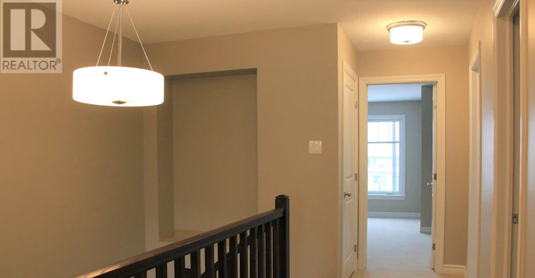 818 Clapham Terrace, Ottawa, ON, K2S 2N8 - 8