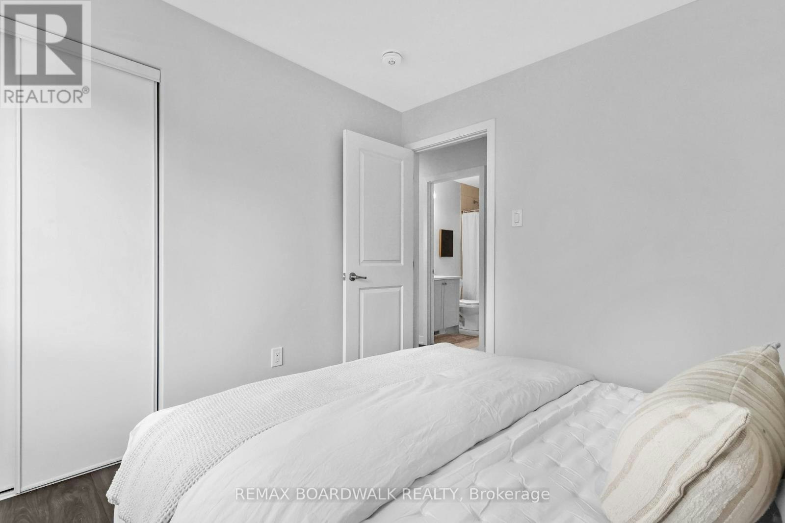 210 Verulam Street, Ottawa, ON, K2J 7J5 - 10