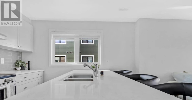 210 Verulam Street, Ottawa, ON, K2J 7J5 - 8
