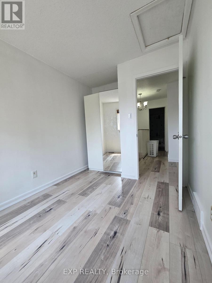 75-90 Lightfoot Place, Ottawa, ON, K2L 3L8 - 4