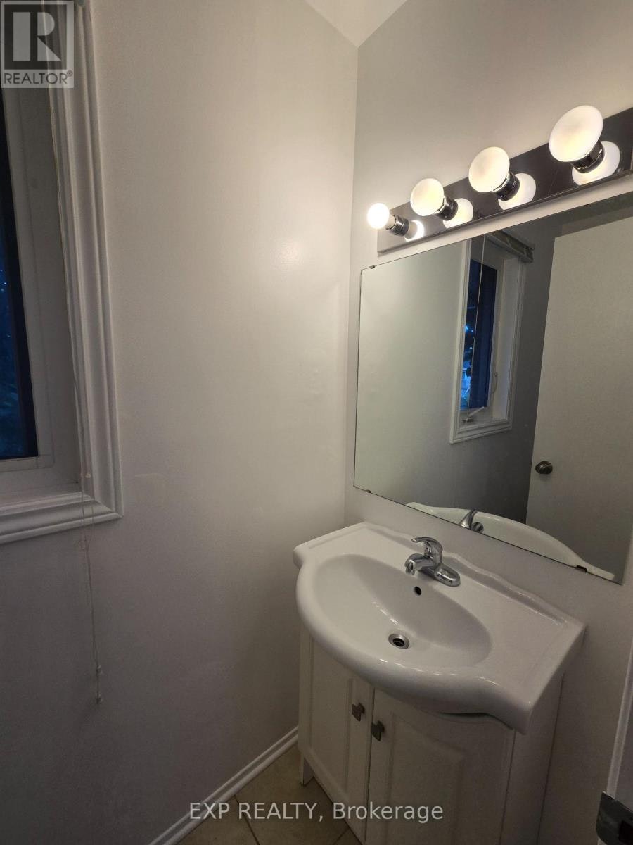 75-90 Lightfoot Place, Ottawa, ON, K2L 3L8 - 12