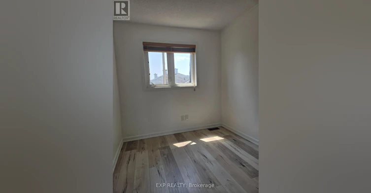 75-90 Lightfoot Place, Ottawa, ON, K2L 3L8 - 3