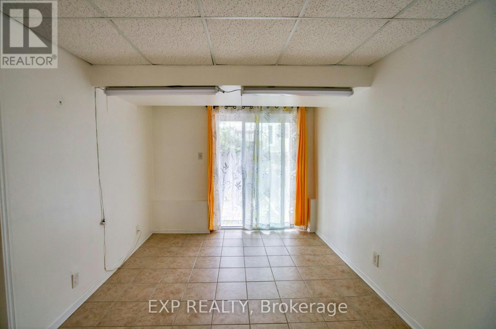 75-90 Lightfoot Place, Ottawa, ON, K2L 3L8 - 16