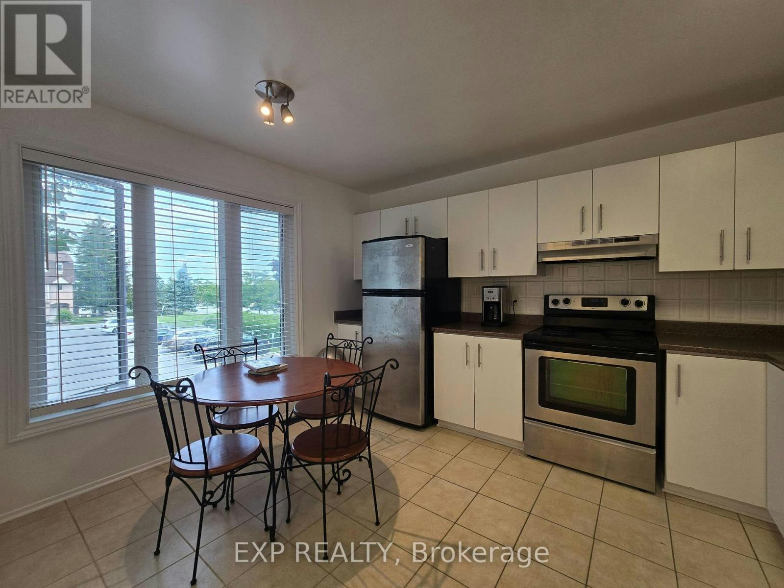 75-90 Lightfoot Place, Ottawa, ON, K2L 3L8 - 10