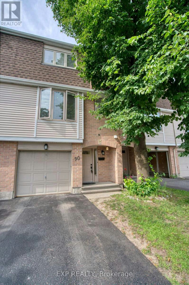 75-90 Lightfoot Place, Ottawa, ON, K2L 3L8 - 2