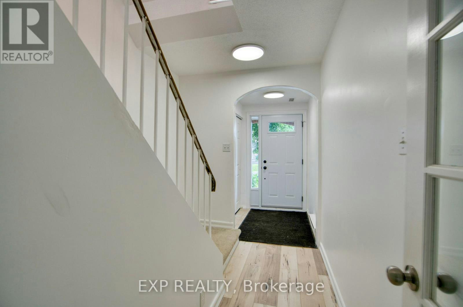75-90 Lightfoot Place, Ottawa, ON, K2L 3L8 - 4