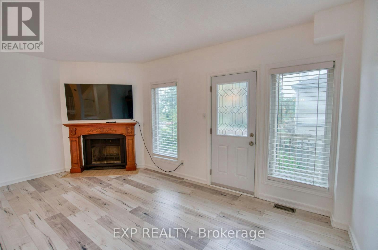 75-90 Lightfoot Place, Ottawa, ON, K2L 3L8 - 11