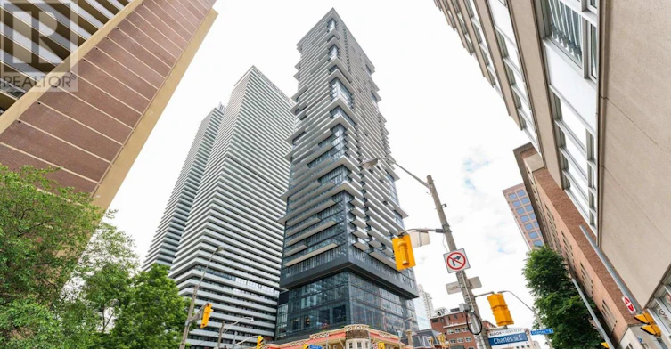 905-634 Church Street, Toronto, ON, M4Y 0G9