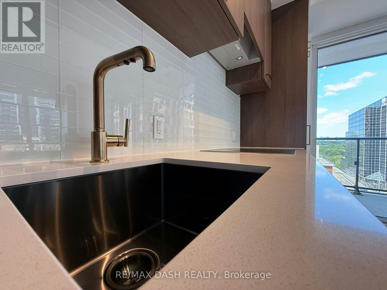 905-634 Church Street, Toronto, ON, M4Y 0G9 - 17