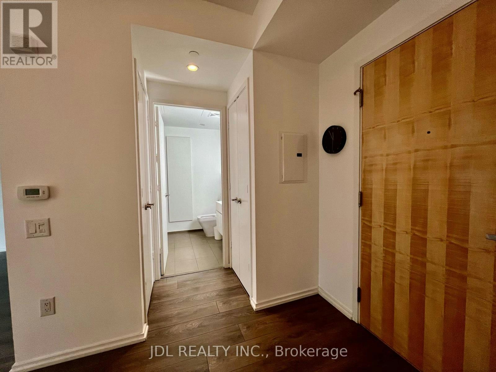 805-45 Charles Street, Toronto, ON, M4Y 1S2 - 2