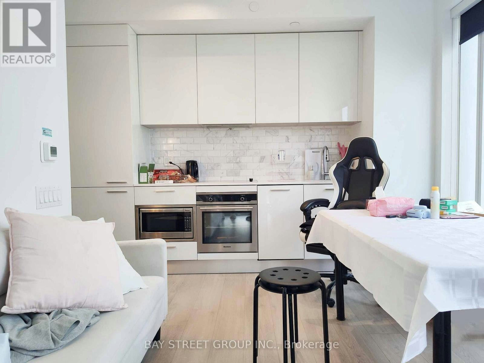 702-3 Gloucester Street, Toronto, ON, M4Y 0C6 - 3