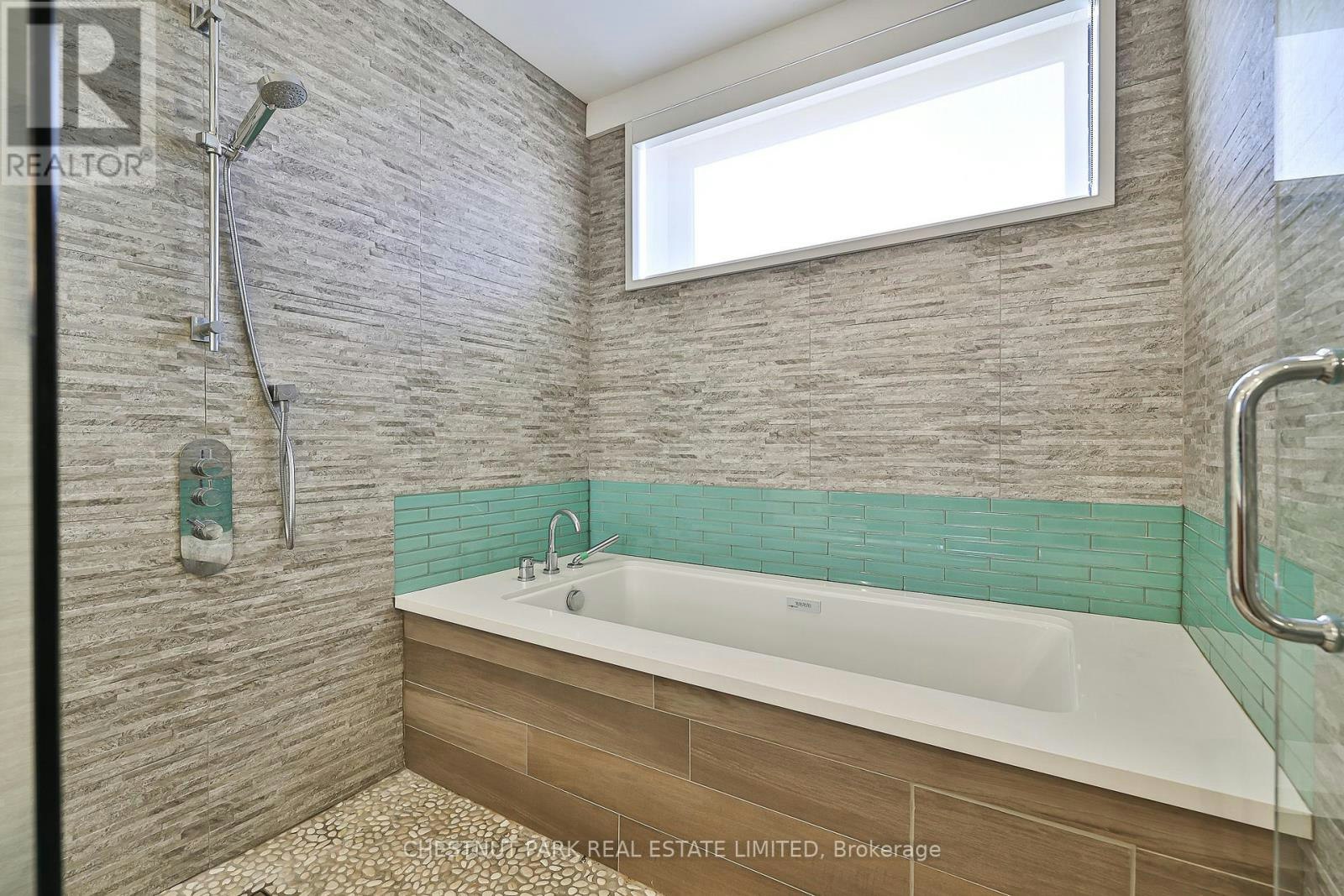 PH2-540 College Street, Toronto, ON, M6G 1A6 - 20