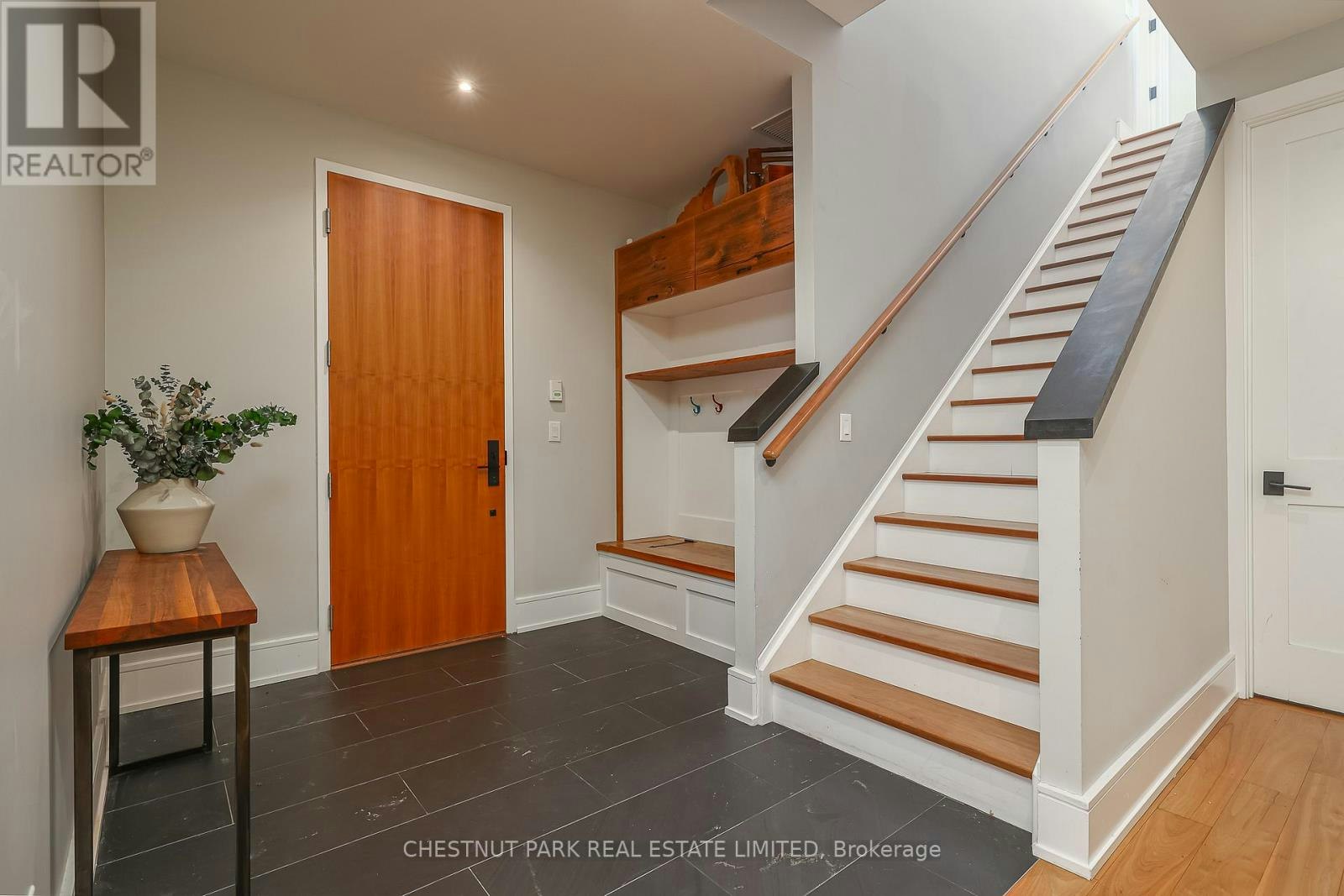 PH2-540 College Street, Toronto, ON, M6G 1A6 - 4