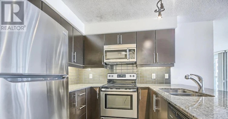 712-33 Bay Street, Toronto, ON, M5J 2Z3 - 12