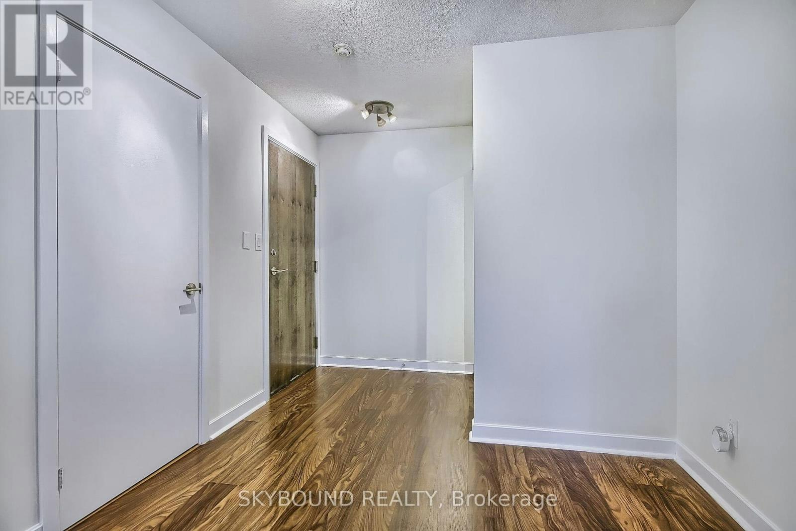 712-33 Bay Street, Toronto, ON, M5J 2Z3 - 6