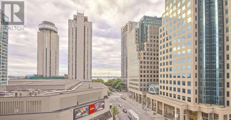 712-33 Bay Street, Toronto, ON, M5J 2Z3 - 34