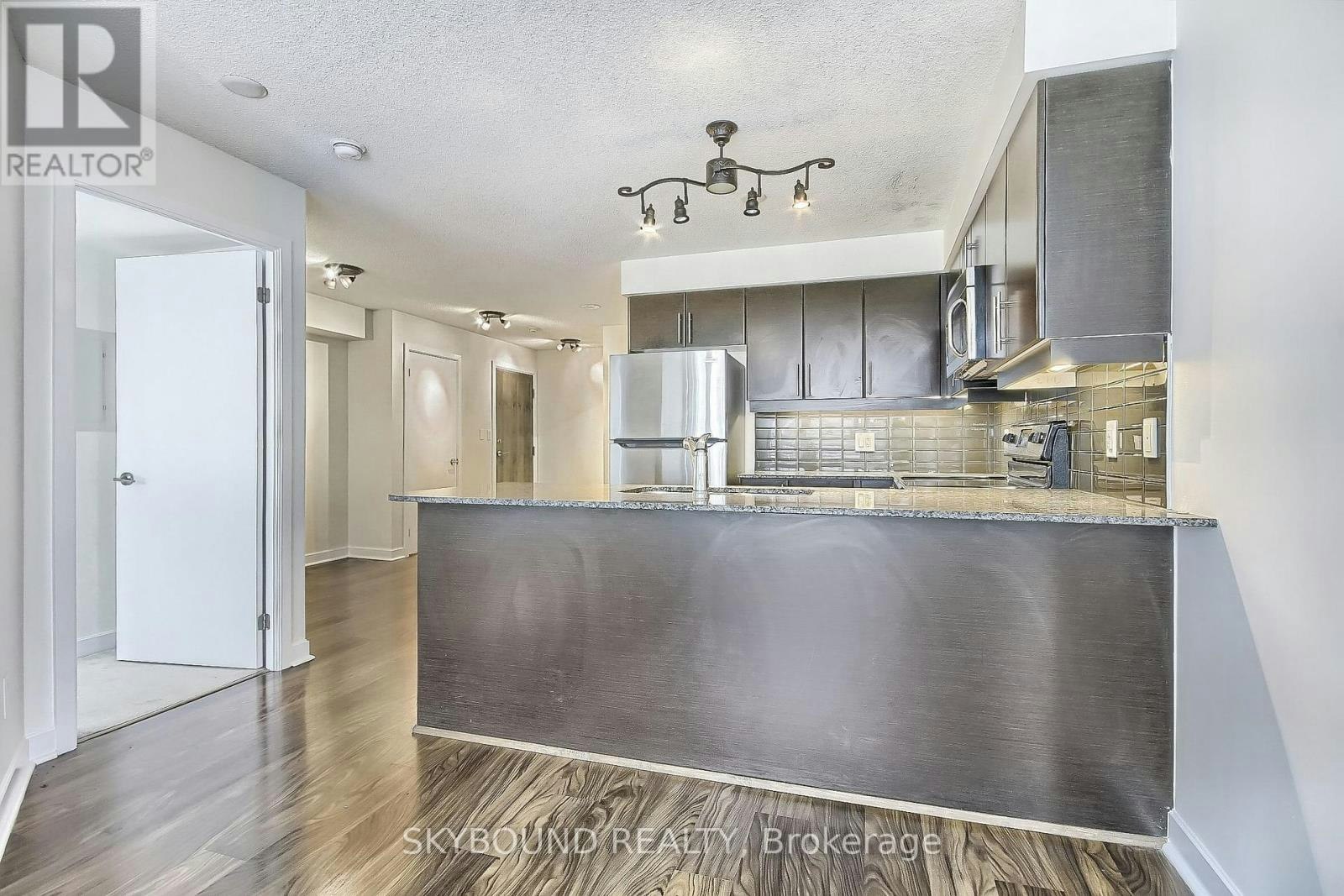 712-33 Bay Street, Toronto, ON, M5J 2Z3 - 9
