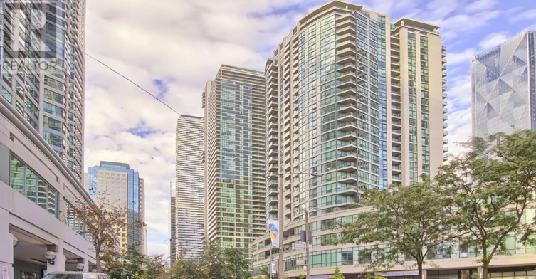 712-33 Bay Street, Toronto, ON, M5J 2Z3 - 3