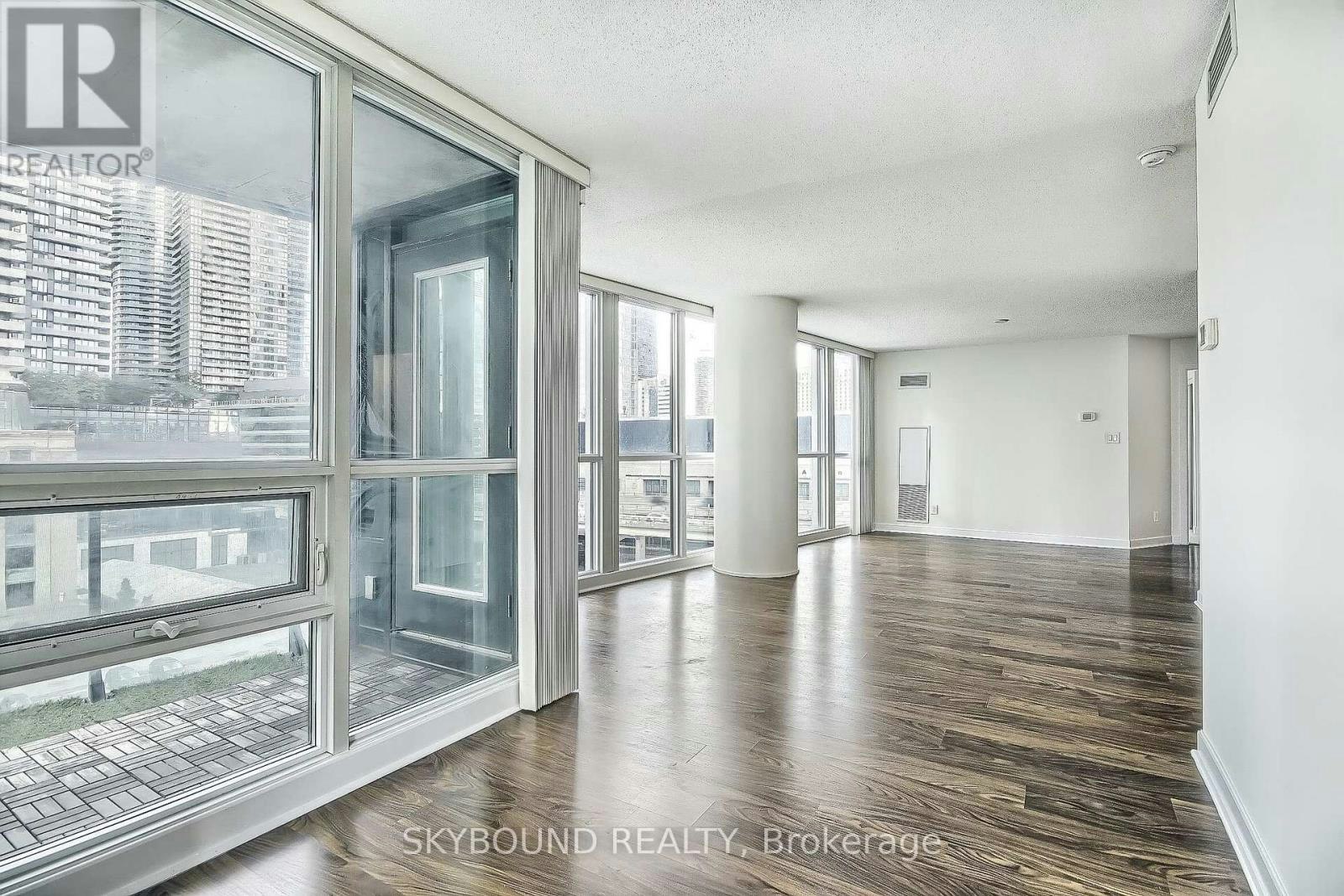 712-33 Bay Street, Toronto, ON, M5J 2Z3 - 18