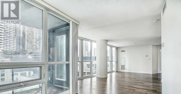 712-33 Bay Street, Toronto, ON, M5J 2Z3 - 18